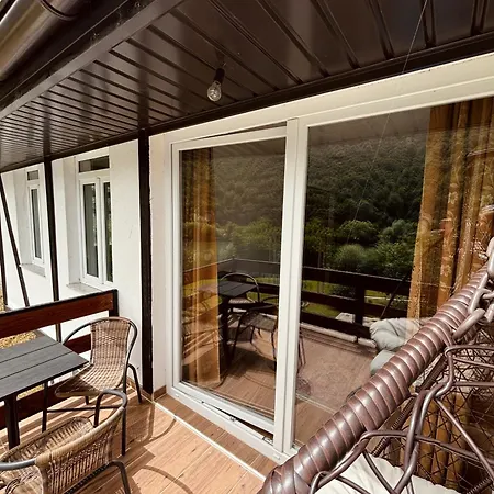 Apartment Lovely Near River / Fatima 2 Bihać